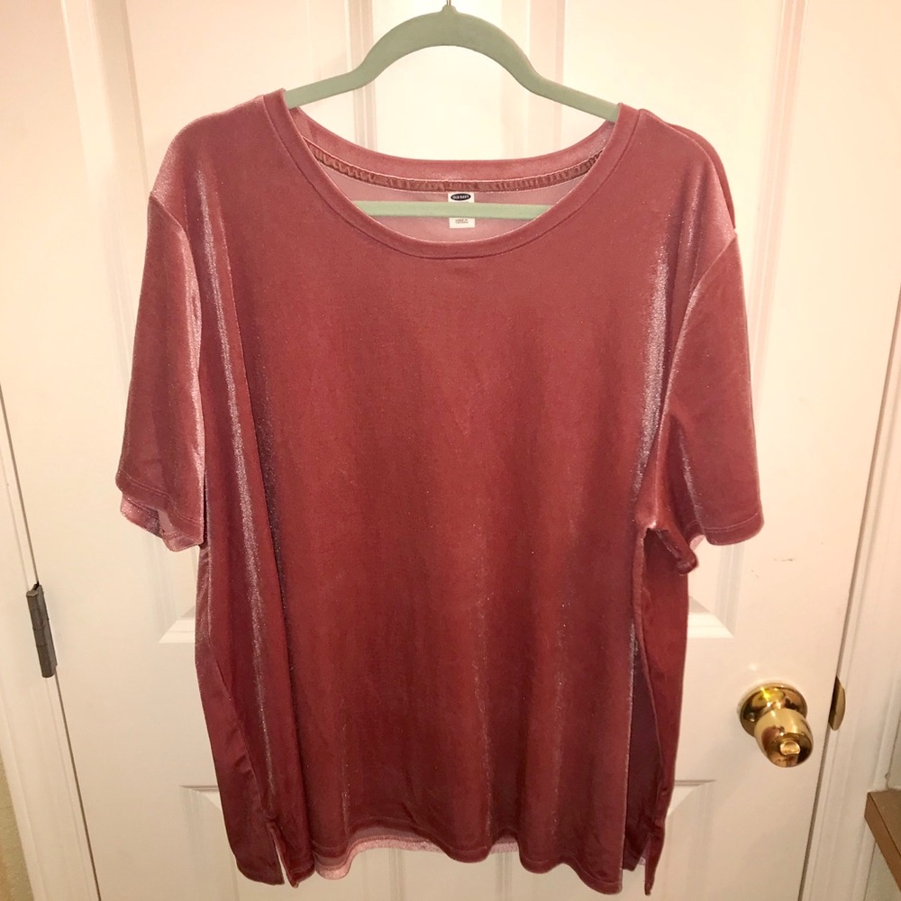 Pink Velvet Old Navy T-shirt XXL